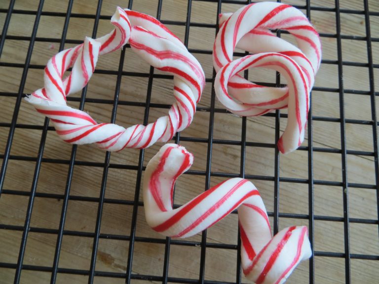 Holiday Science Candy Cane Art « The Kitchen Pantry Scientist