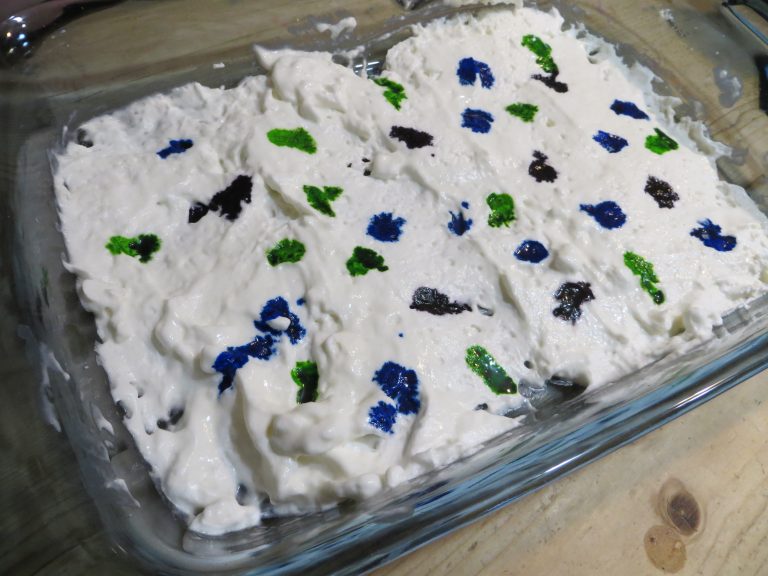 Edible Egg Marbling (with Food Coloring and Whipped Cream) « The